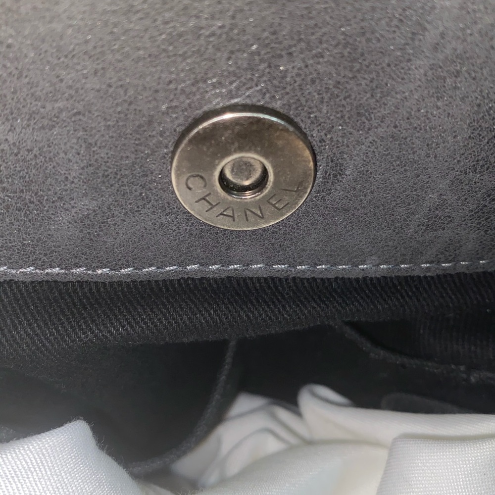 Chanel Quilted Hobo Bag - Picture 6 of 8